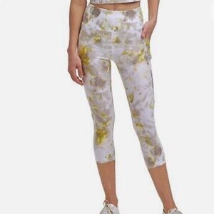 Calvin Klein Womens Performance Printed Cropped Leggings XL.